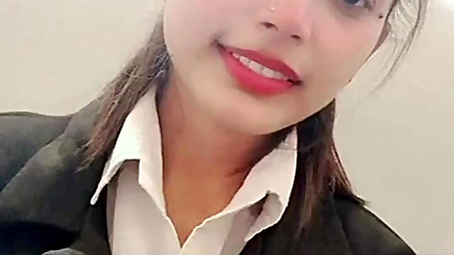 Extremely Hot Delhi IT Girl Giving Blowjob Fucking With Her Boss