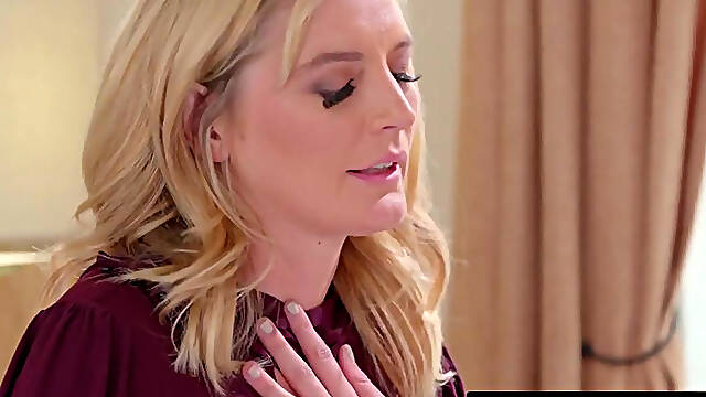 Mona Wales enacts all filthy secrets from Riley Reids journal