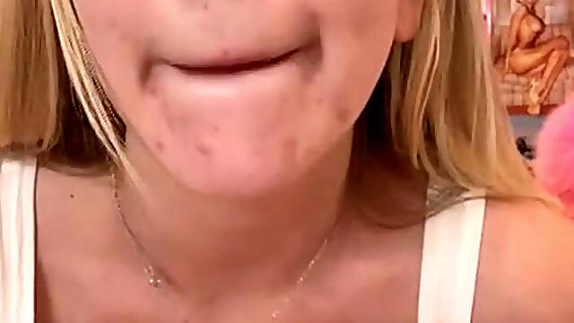 Kendra Sunderland Stream Pink Vibrator Masturbate