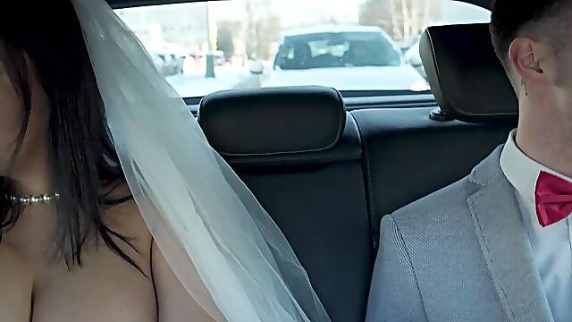 Busty Latina bride gets laid with her brother-in-law for a nice POV