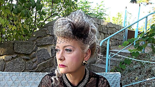 Old widow gets laid with a random dude