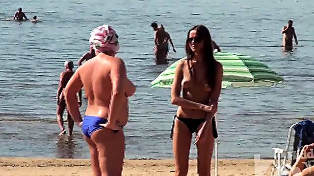 Mature Milf Brunette Bbw Kira