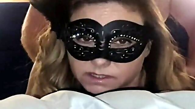 Cuckold Español Castellano, Miandose, Esposa Morena Cornudo, Cornudo La Desnuda