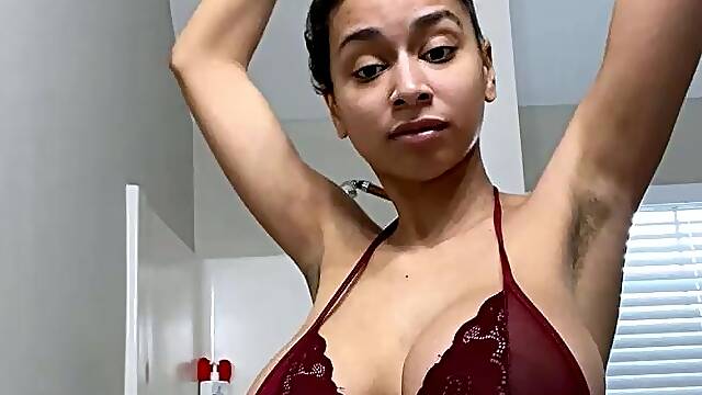 Big boobs milf masturbates with her dildo