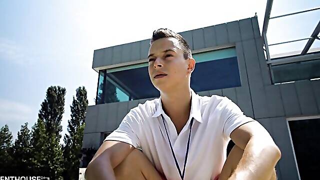 Witching Nikki Nuttz at pornstar smut