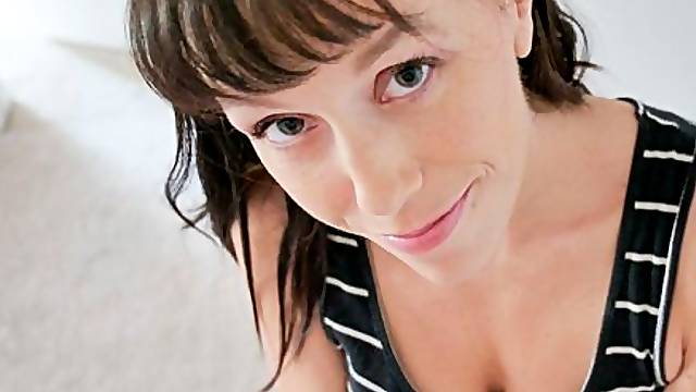 Sensual smiling brunette Alana Cruise looks insanely hot in the missionary pose