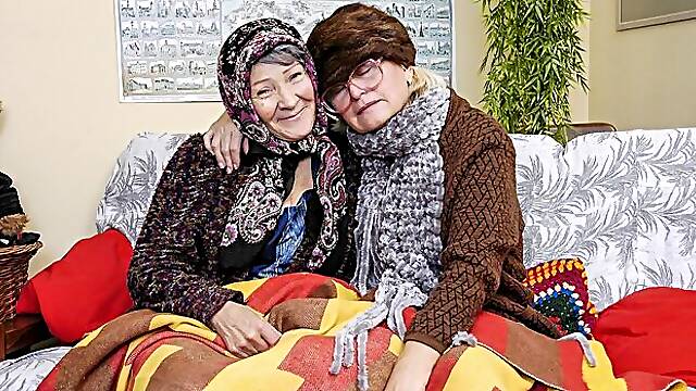 Old sex with extravagant Irmchen from OmaHotel