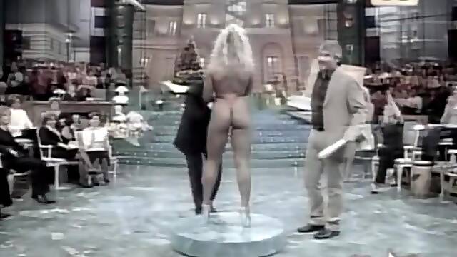 Italian Superwoman On TV
