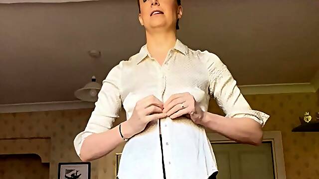 Gorgeous Mature Blonde Solo Masturbation