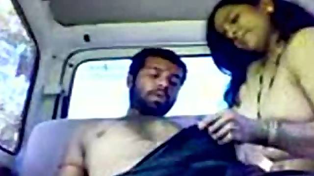 Marathi Bhabhi Moaning Squirts In Car