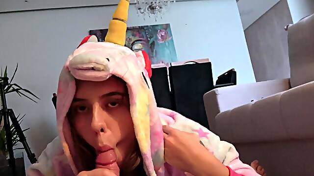 Scarlett Taylor moans with pleasure while riding Stephan Rogers in reverse cowgirl on the bed