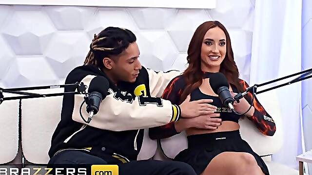 Luna Star Hosts Chloe Amour And Derek Savage For The Hottest Podcast Threesome Ever