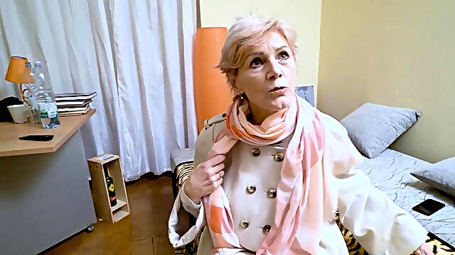 MATURE4K. Bearded man helps mature in stockings satisfy