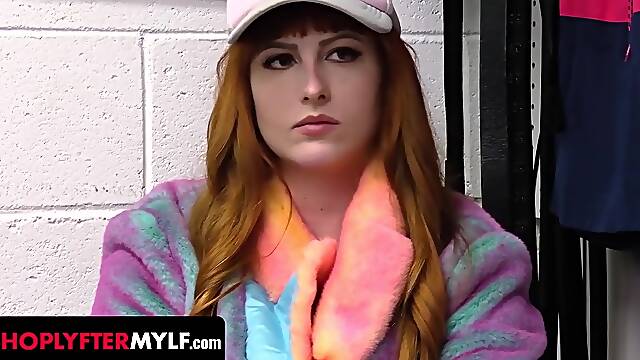 Thick Ginger Milf With Big Natural Tits Alex Harper Swallows Officers Huge Cumshot