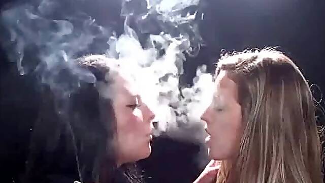 Smoke & Kiss 😜