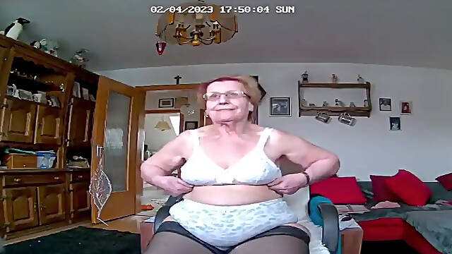 German MILF in stockings and sexy underwear