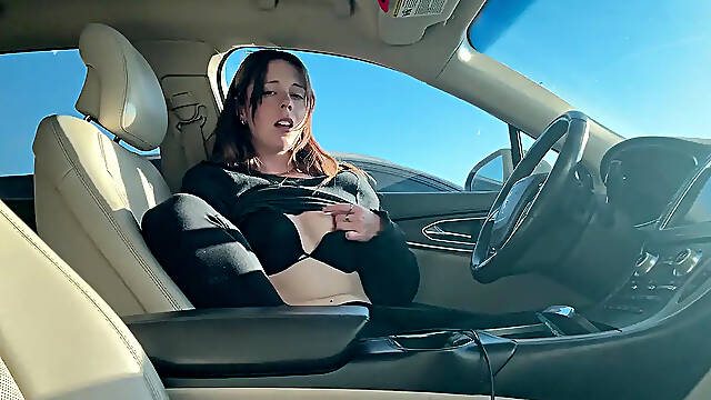 Amateur MILF wanks on car in public