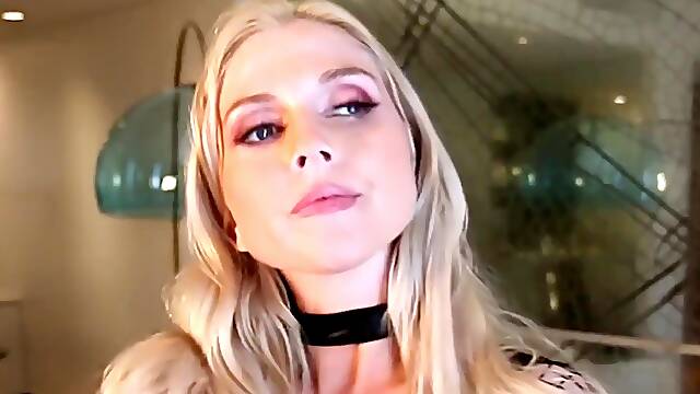 Angela Sommers And Christie Stevens - Vampire Slayer Christie Is Fucked By Vampire Angela