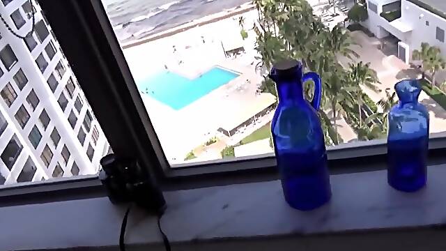 Step Mom &amp;amp; Step son&amp;#039;s Weekend At The Beach - Dava Foxx - Family Therapy