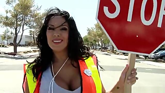Unbelievable buxomy latin mom Sienna West is making a perfect Blowjob