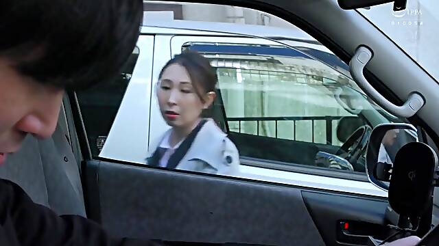 Juq-282 A Married Woman Secretary Gets Fucked In The Pr