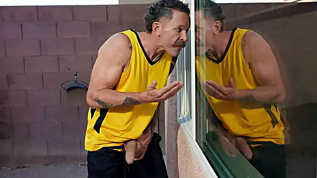 Brazzers: A Horny Joggers Tripping Treat with Sinatra Monroe