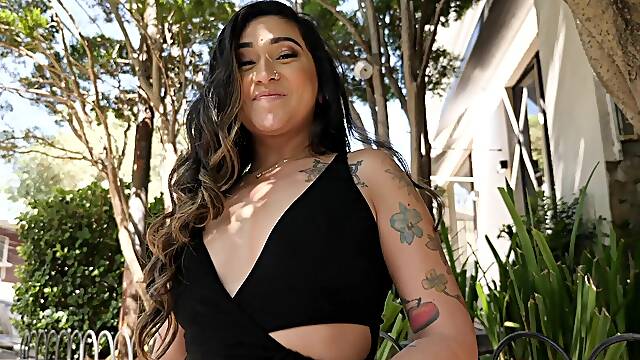 Brunette Sumaya Ganesha's Latina curves rock the bedroom in a steamy coupling session
