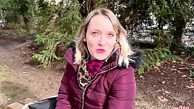 Kelly, a charming mother I'd like to fuck with large boobs, gets a hard bang