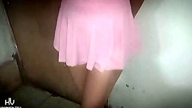 Poor Latin chick Pays Her Rent in a Very Carnal Way