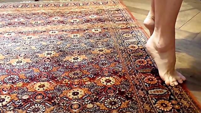 Older Golden-haired Wife Enjoys Sex in Between