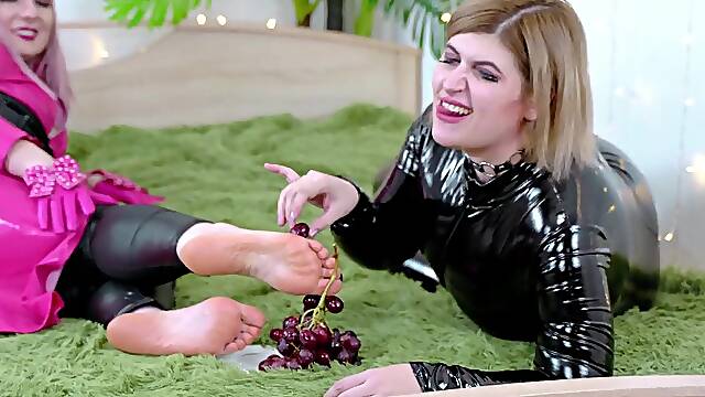 FOOT FETISH lesbians PUSSY PLAY food fun LATEX pvc stockings and air balloons - Arya Grander and model Fetishaura