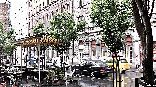 Mother Id like to fuck sucks a giant dong then rides it unfathomable on the sofa