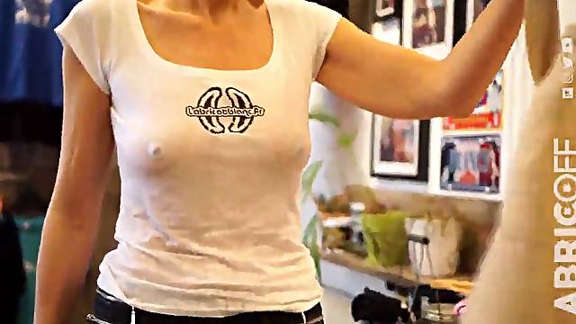Lexoweb in juicy t shirt Braless and pantyless