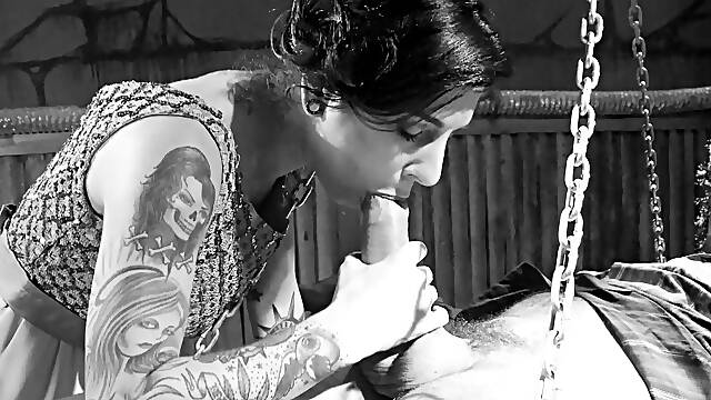 Joanna's luscious lips devour Ramon in a steamy BJ session