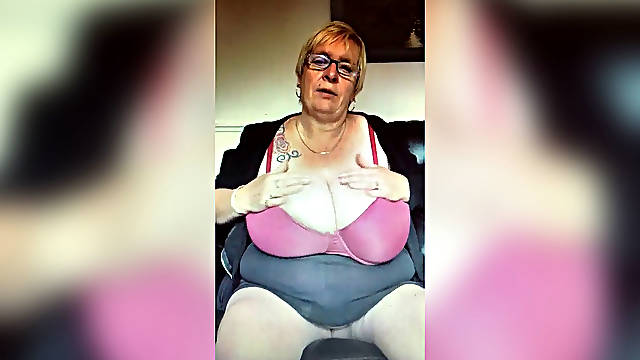 Thick saggy breasted mature