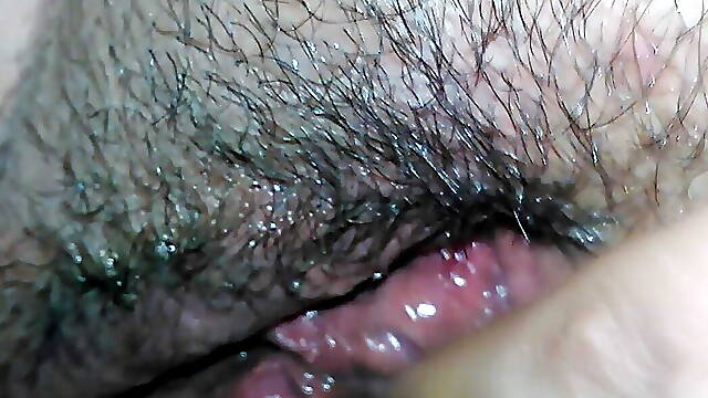 Black Countess  BBW cunt rubs her pussy