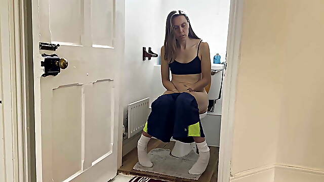 Step-brothers Are so Disgusting! He Has a Fart and Smell Fetish.