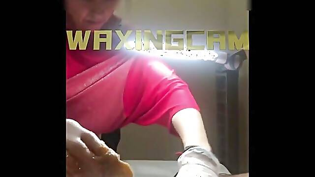 #76-1 Male Waxing POV