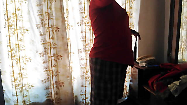 DESI MILF BHABHI SUDDENLY NEED SEX WHEN SHE ALONE AT HOME