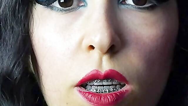 ASMR Mesmerising Eyes for Relaxation