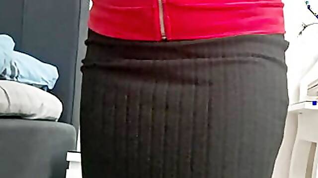 Milf strippar