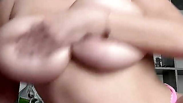 Con Mutandine, Matura Tette Naturali Grosse, Touch Big Natural Tits