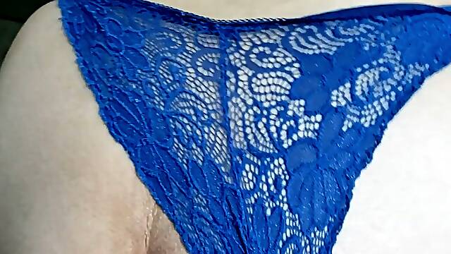 He cums on my tits after fucking me watching my fat ass