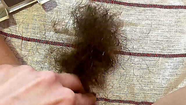 Hairy bush pussy hair cutting