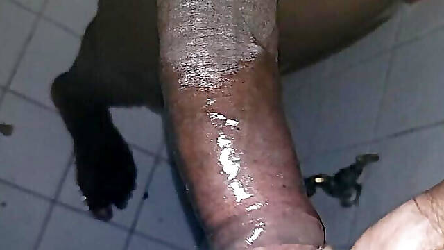 Jerking off using my fleshlight