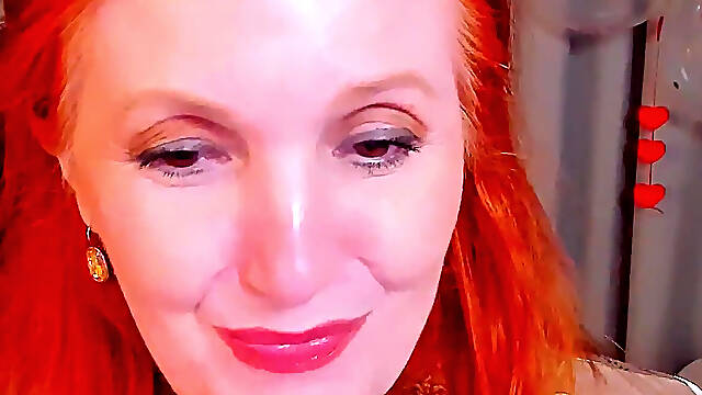 Elegant Mature Redhead Girl Over 50 Erotic Games.