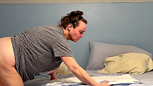 Stepmama Works Me with Both Her Holes and Makes Me Cum Hard up Her Ass!!