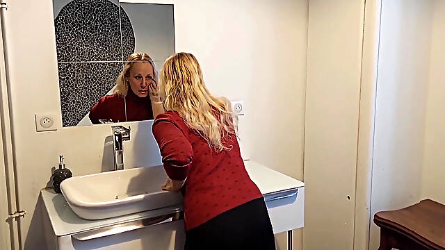 Mature Blonde Wife Enjoys Sex in Between