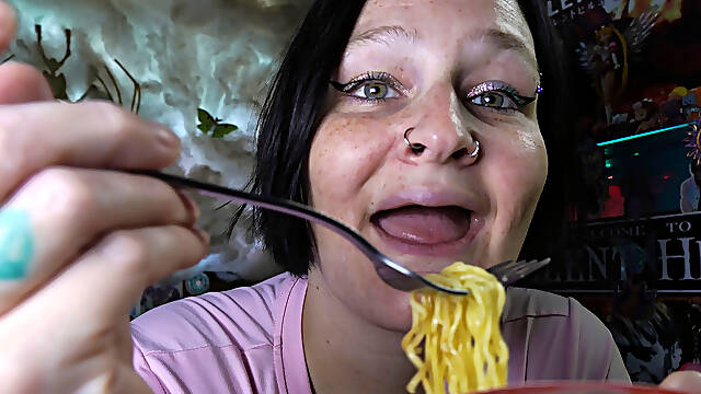 Dani Eats Ramen Without Their Dentures