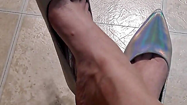 Stiletto Shoe Dangling